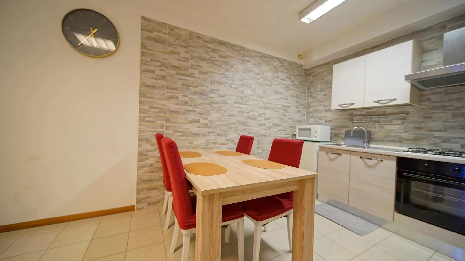 Destiny Home 12 Verona Borgo Trento Apartment